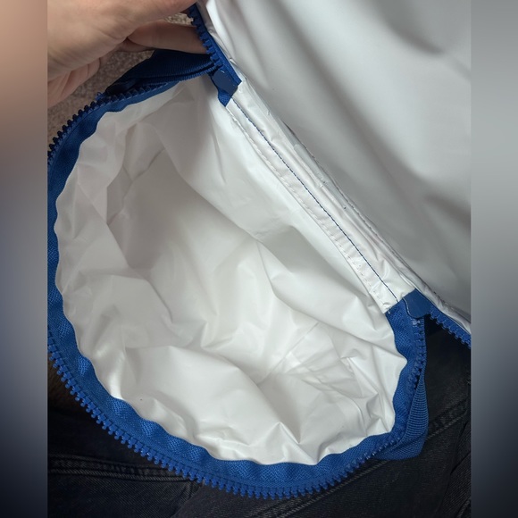 NWT ozark cooler 🇺🇸🤍 - Picture 2 of 3